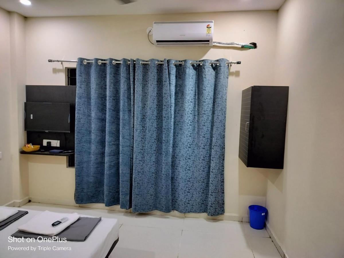 Satkar Home Stay Ujjain Exterior foto